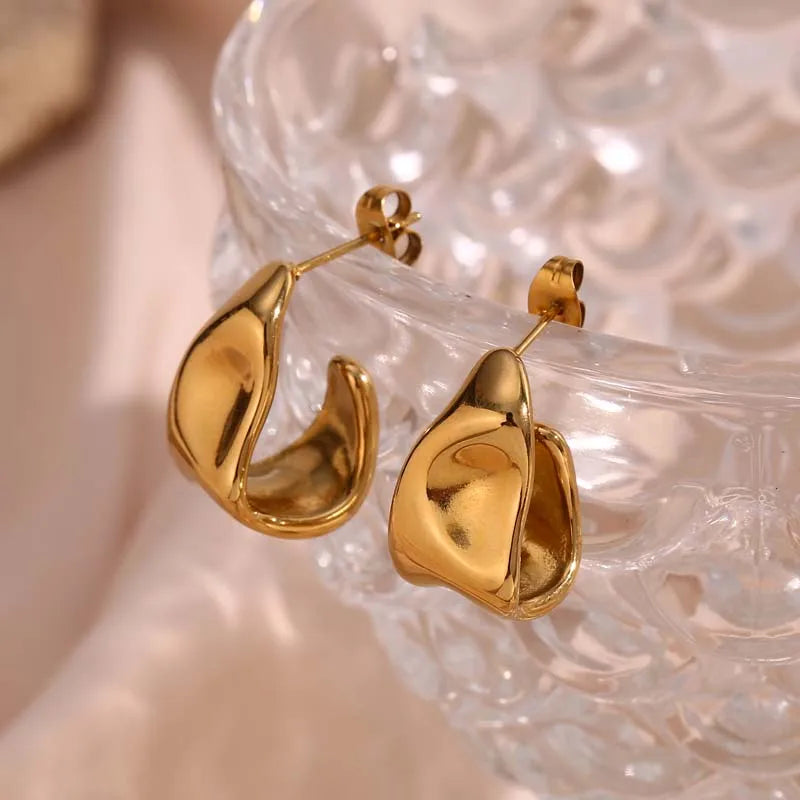 Golden Contour Arc Hoops
